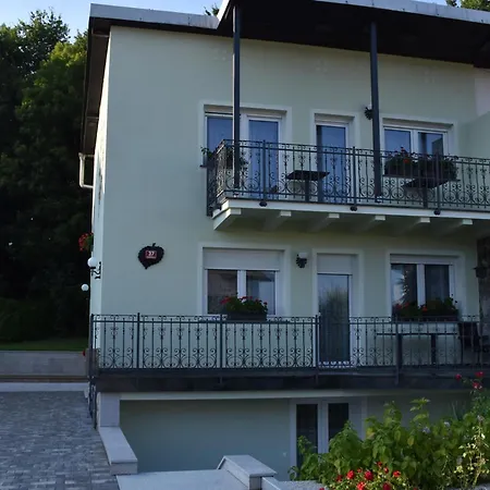 Sobe Apartma Dobe Apartma *