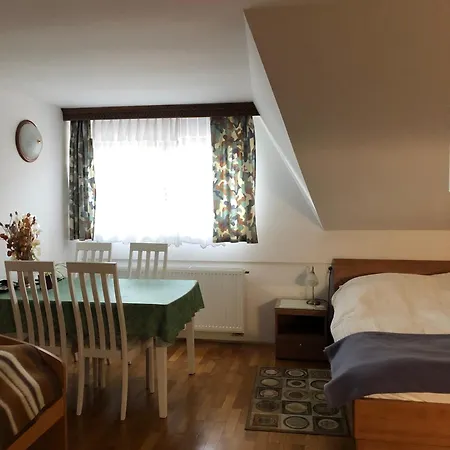 Apartment Sobe Apartma Dobe Bled